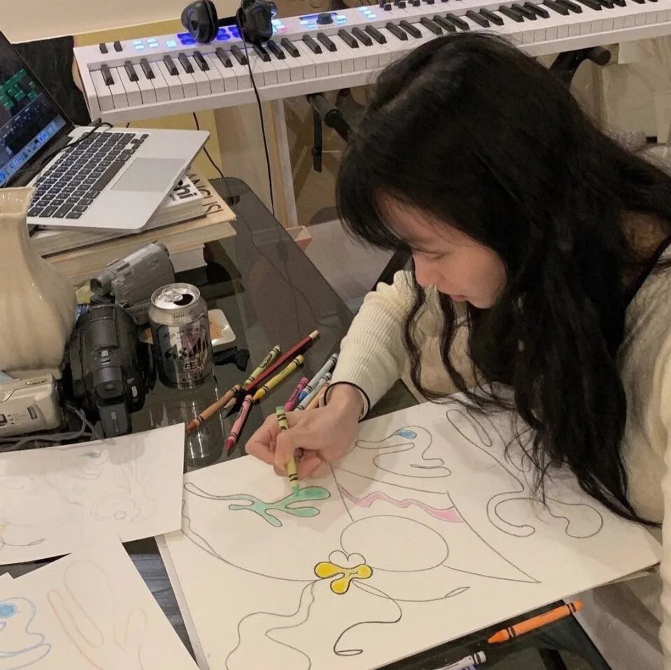 洋基涂鸦粉红色